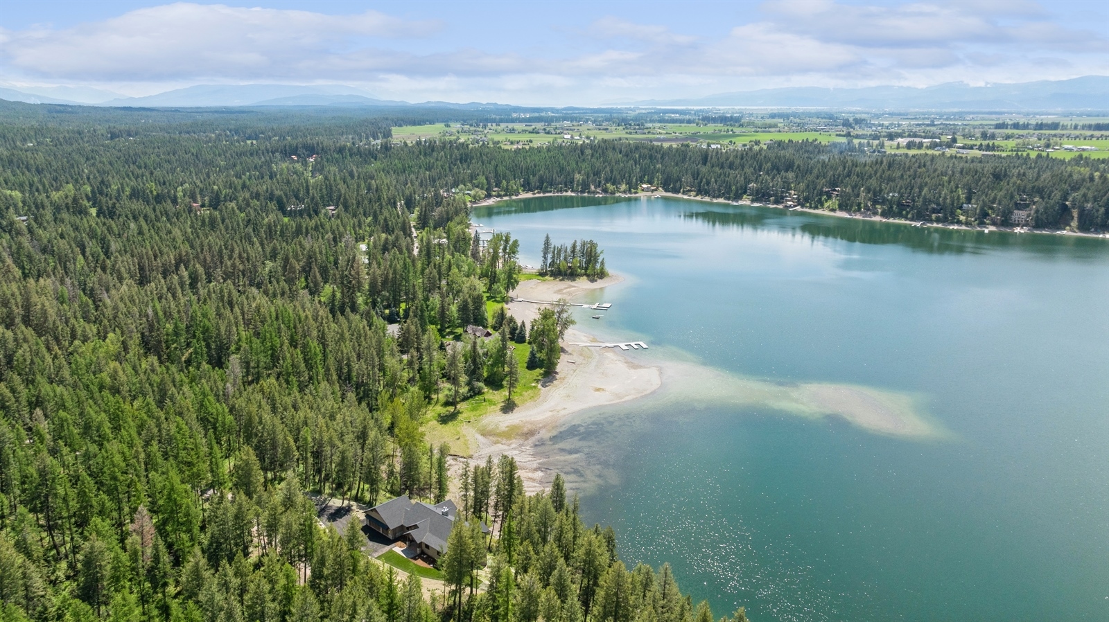 69 198BlaineLakeshoreDr 181010 AerialView Large 1